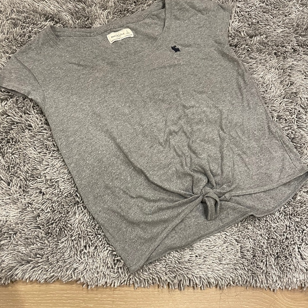 A&F shirt